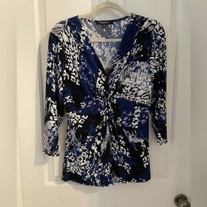 Chaus size large top